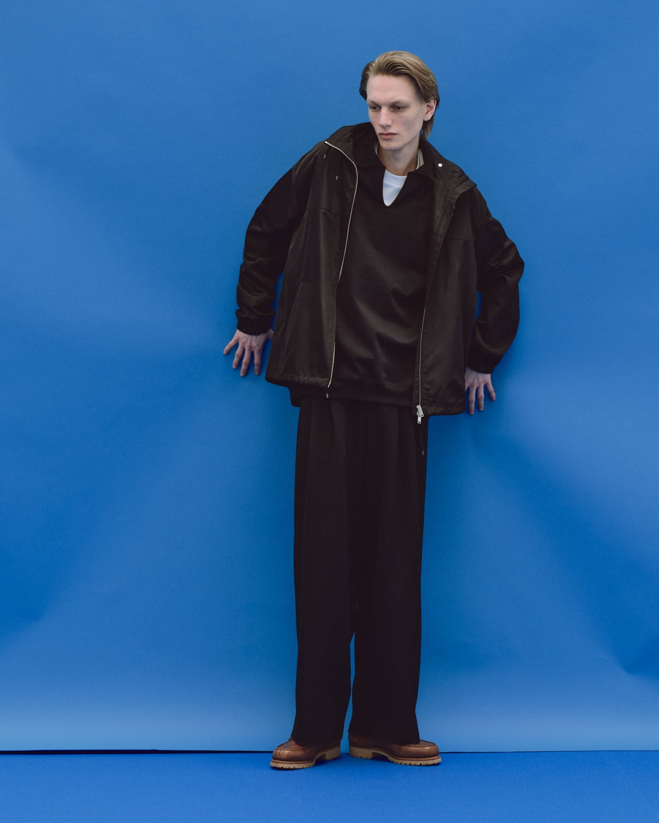 POLWARTH TUXEDO CLOTH TRIPLE PLEATED WIDE TROUSERS, Black