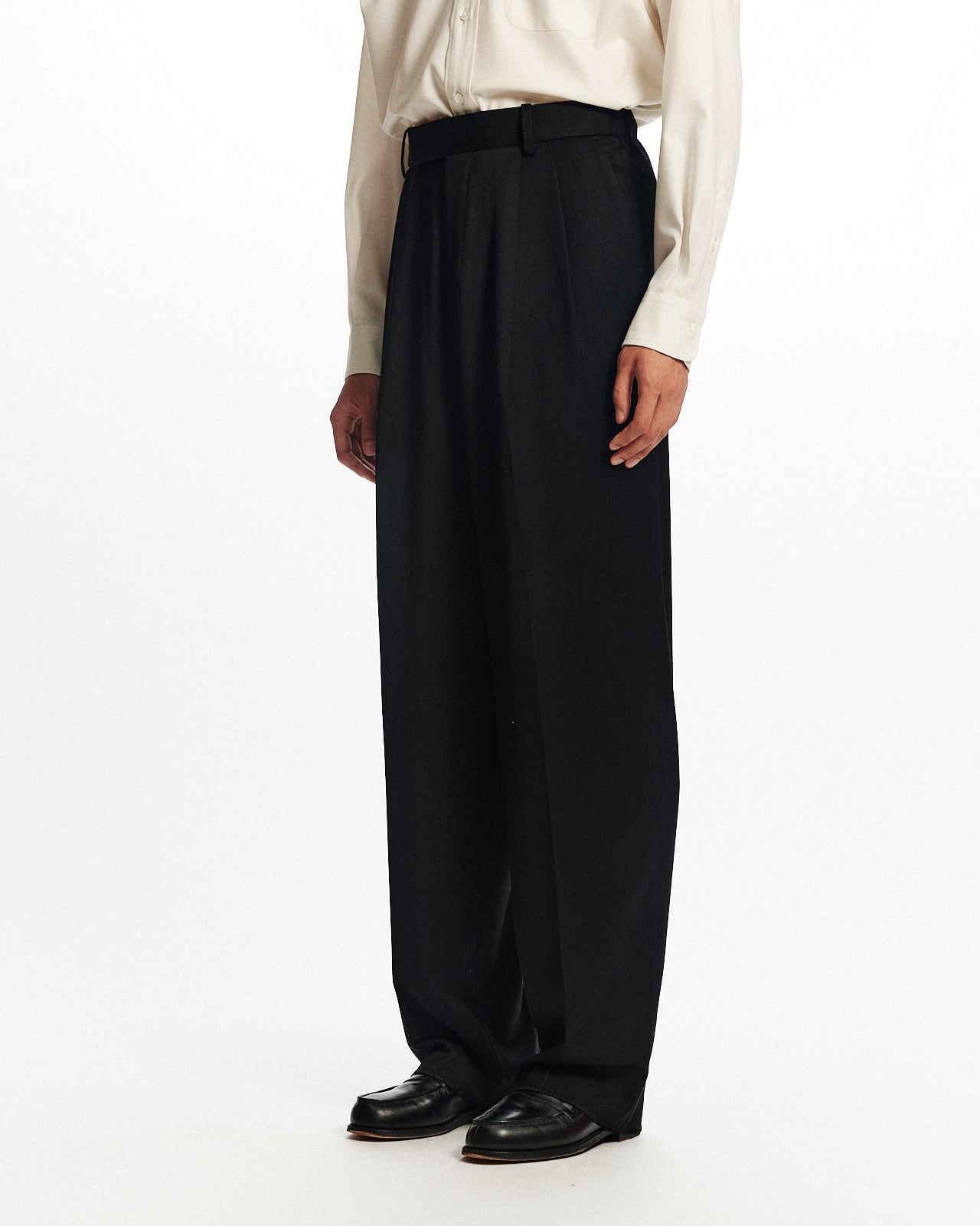 スーパー200sウールサテン / ダブルセミイージートラウザーズ, Black