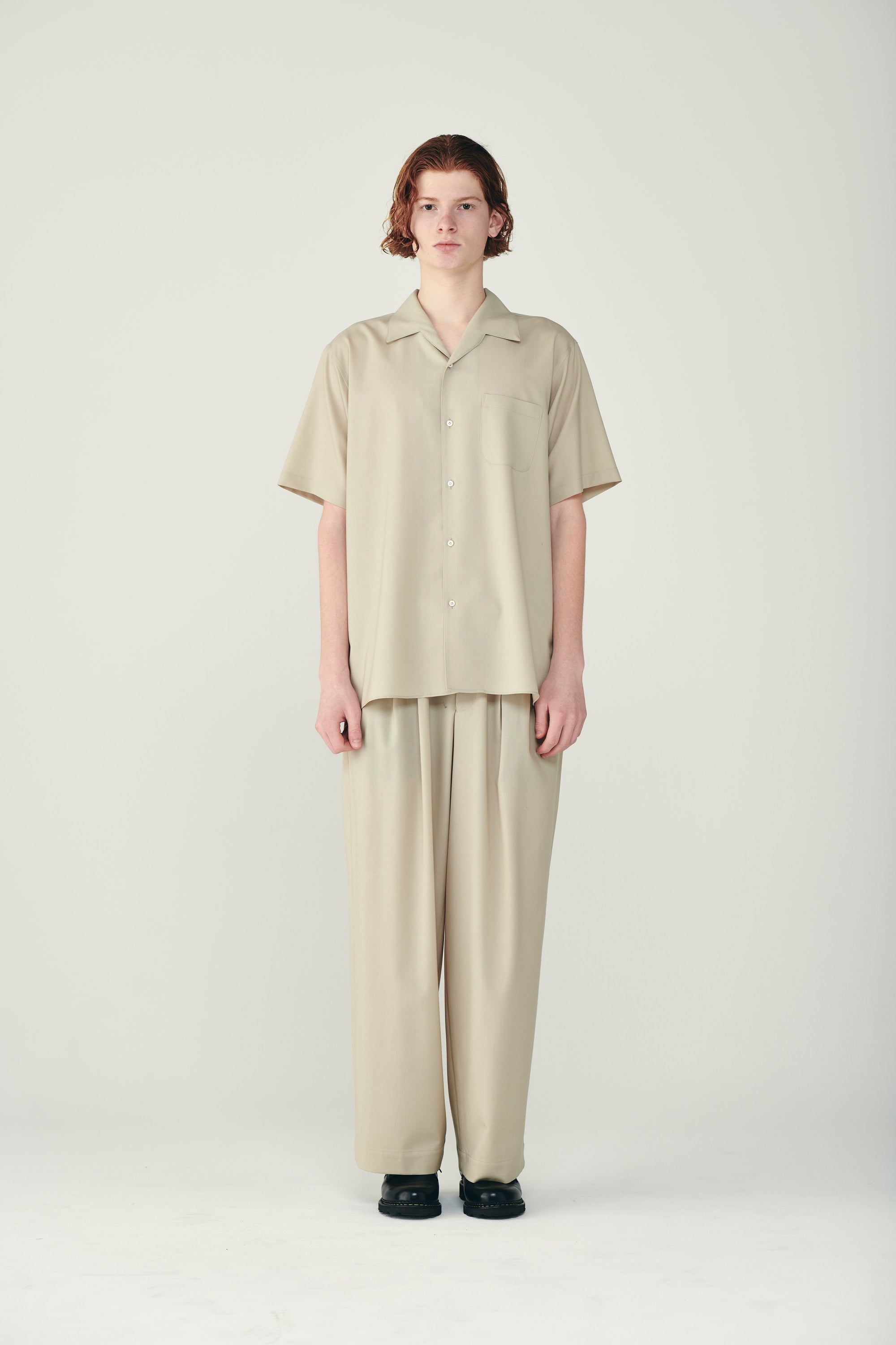 オーガニックウール2/80トロピカル / イタリアンオープンカラーS/Sシャツ, Beige