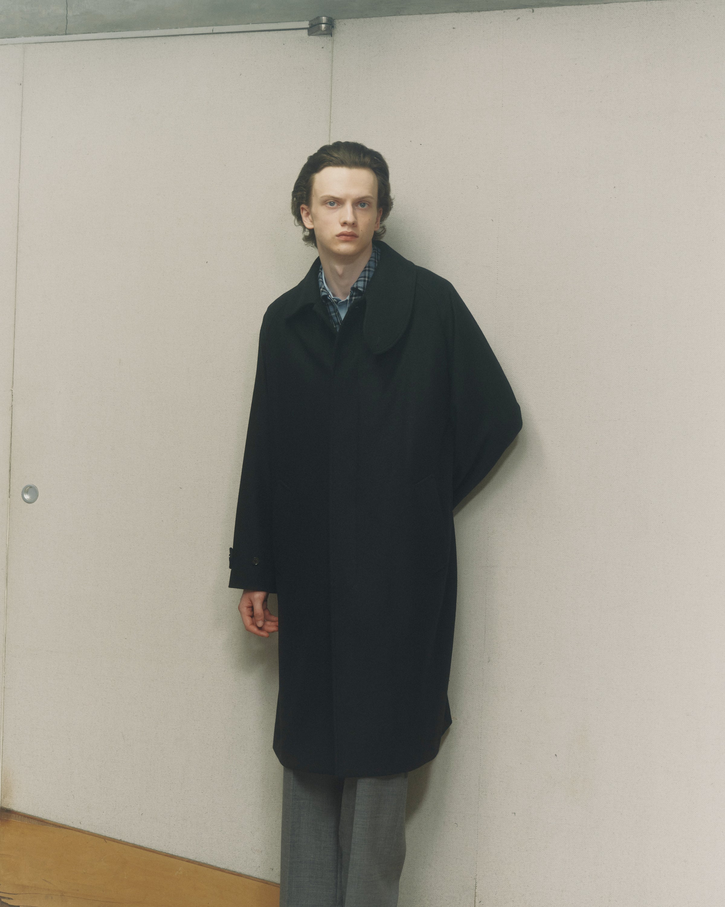 Cashmere Light Melton / Wanderer Coat, Black