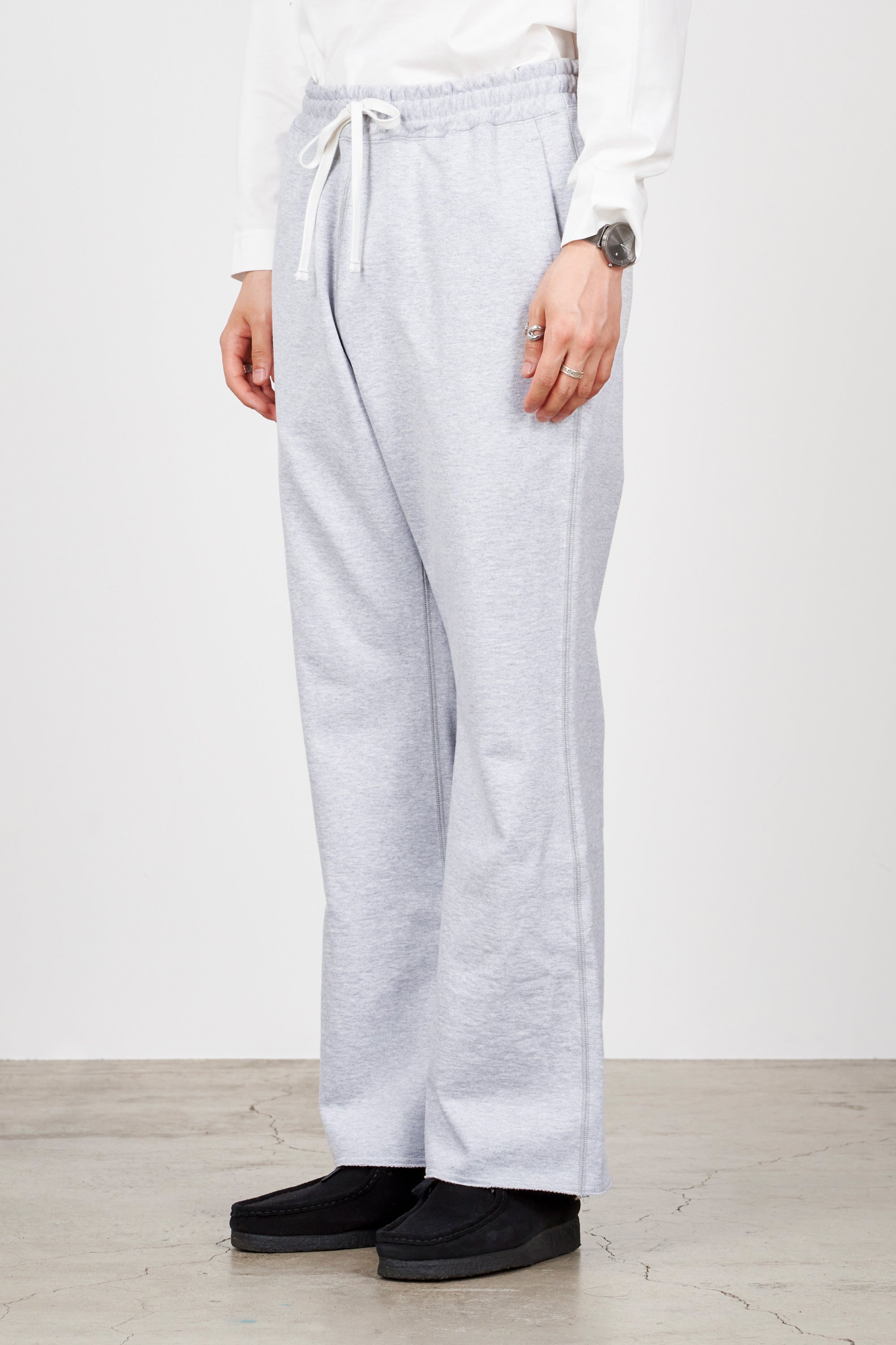 ORGANIC COTTON HEAVY FLEECE FLARED GYM PANTS, Ash Gray