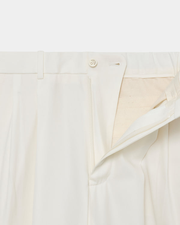 ORGANIC COTTON VOILE YARN TWILL CLASSIC FIT DOUBLE PLEATED TROUSERS, White