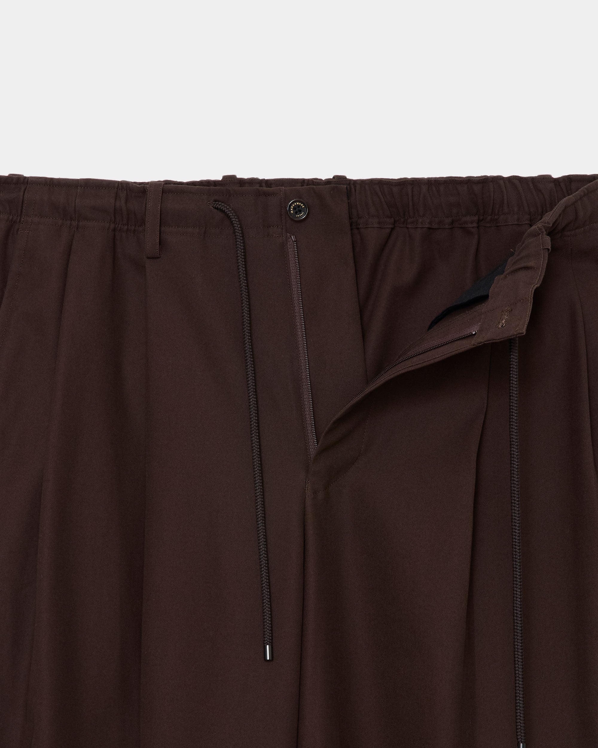 ORGANIC COTTON GABARDINE DOUBLE PLEATED EASY TROUSERS, Olive Drab