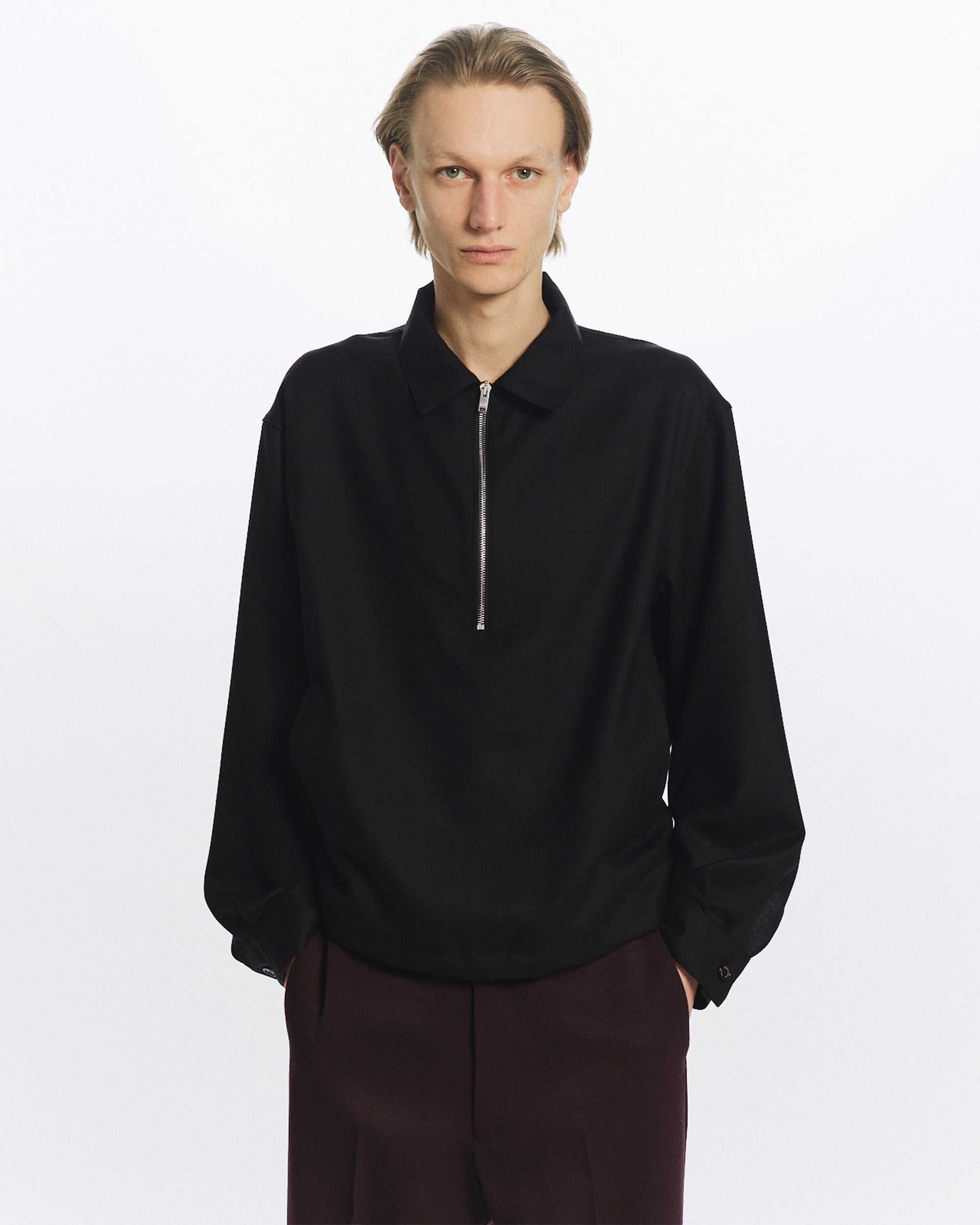 2/80 ORGANIC WOOL VIYELLA HALF ZIP SERVICE JACKET , Black