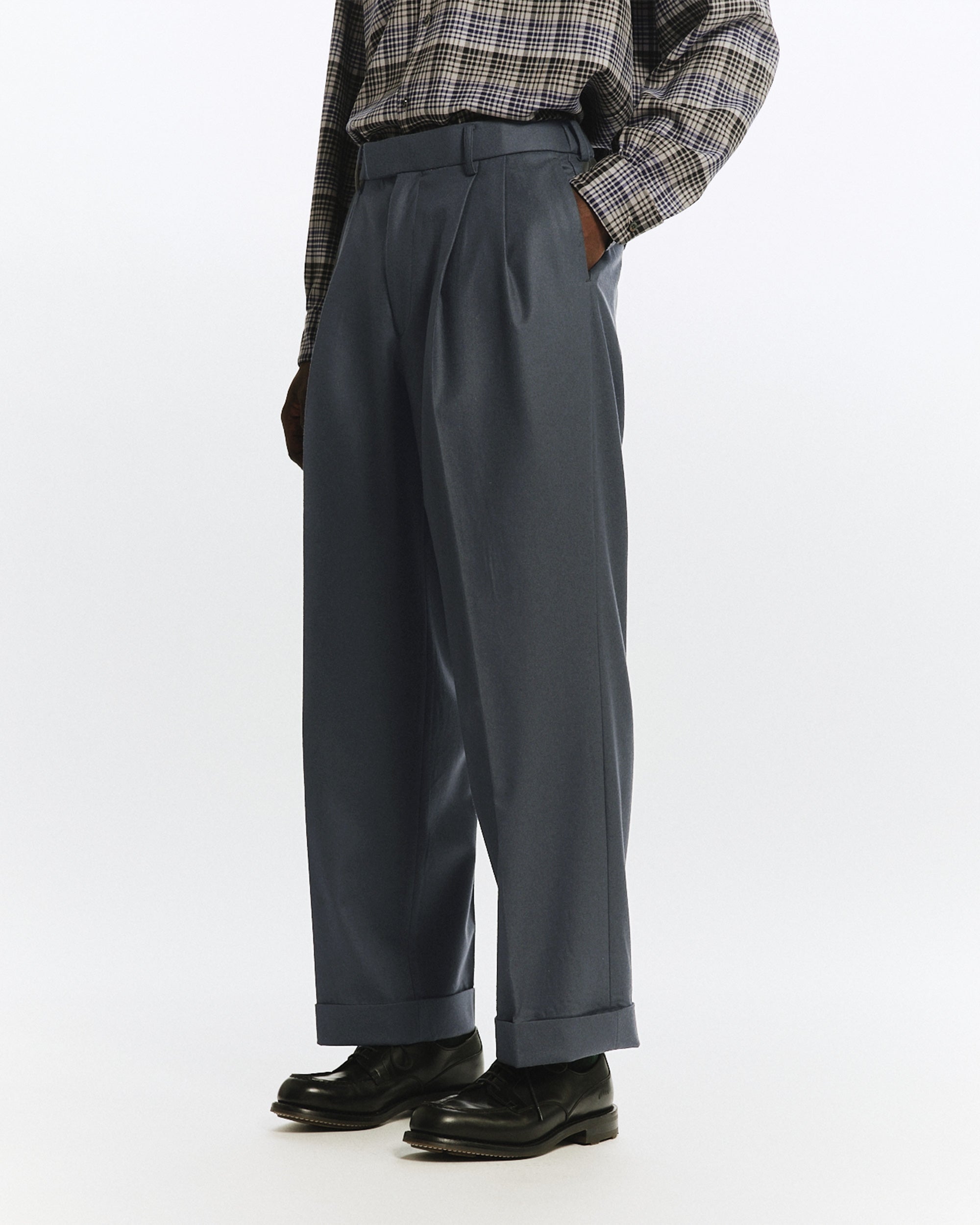2/80 ORGANIC WOOL FLANNEL DOUBLE PLEATED WIDE TROUSERS, Forest Gray