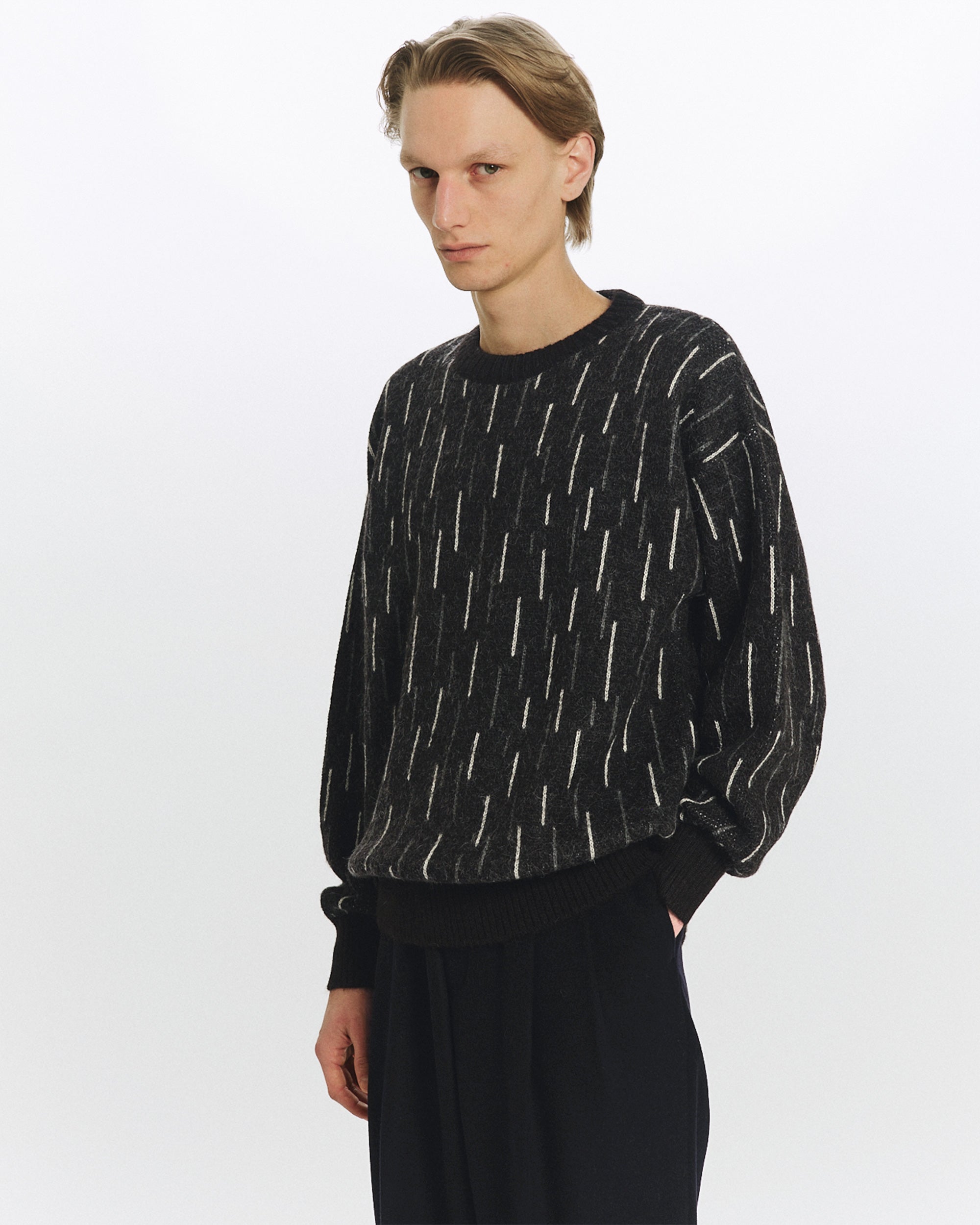 NATURAL COLOR ALPACA RAIN DROP PATTERN JUMPER, Natural Black Mix