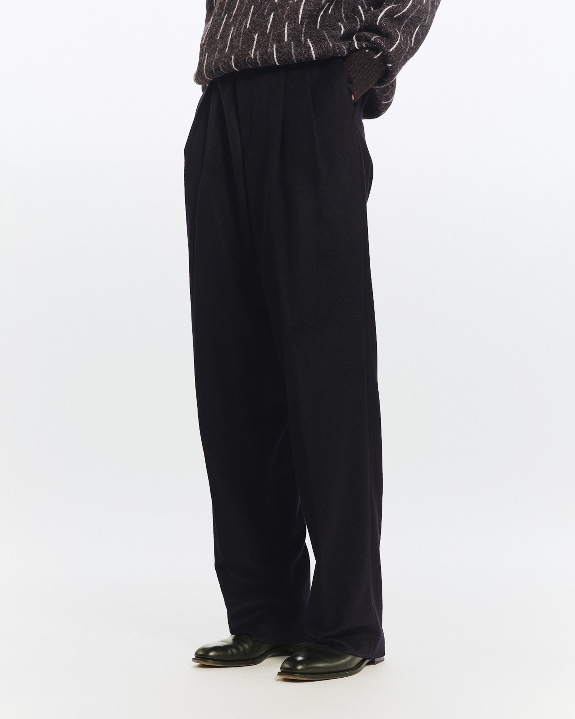 カシミヤフランネル / ダブルプリーテッドワイドトラウザーズ, D Navy