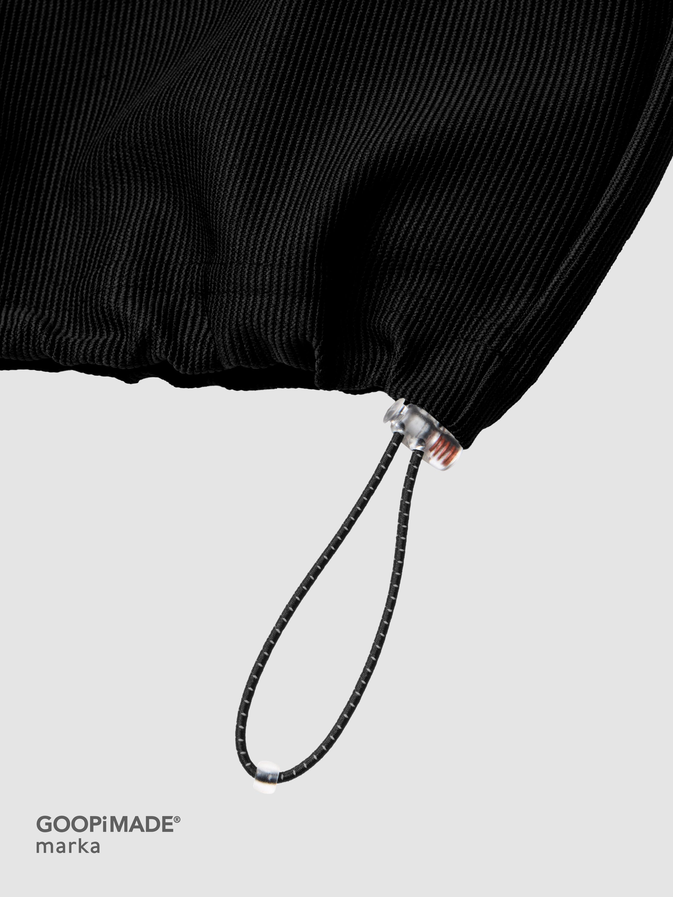 【GOOPiMADE x marka】 VI / Classic Logo Crewneck, Black