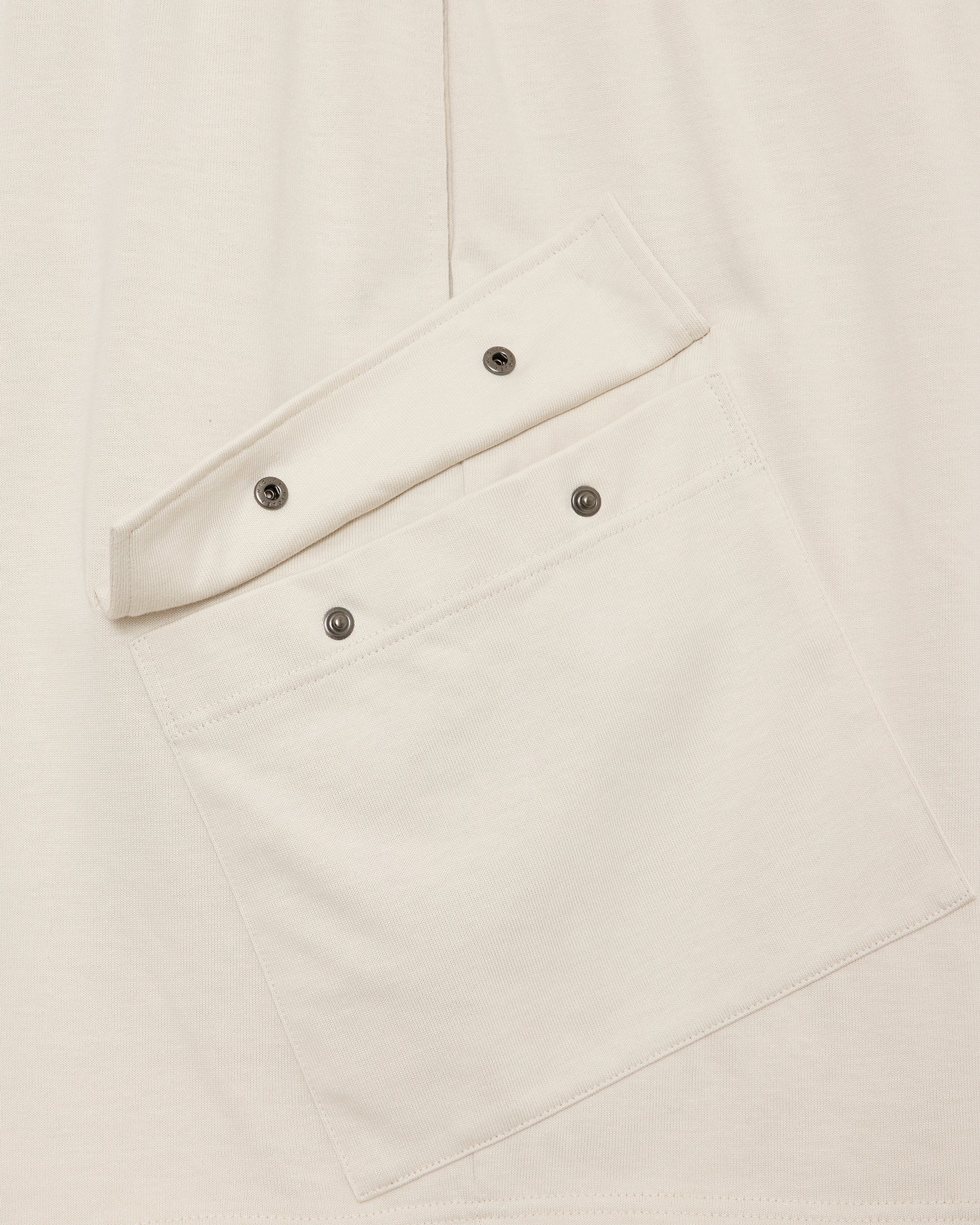 20//1 RECYCLE SUVIN ORGANIC COTTON KNIT CARGO SHORTS, Off White