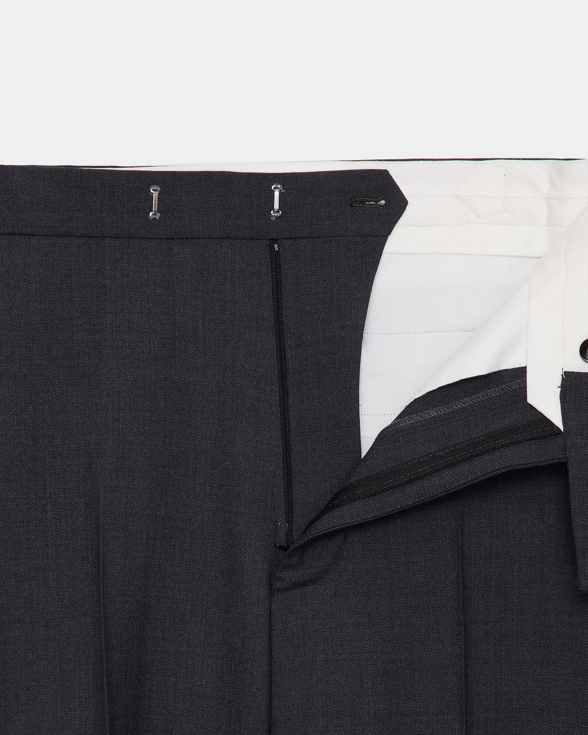 RECYCLED POLYESTER NON-MULESED WOOL GABARDINE REGULAR STRAIGHT TROUSERS, Charcoal Gray
