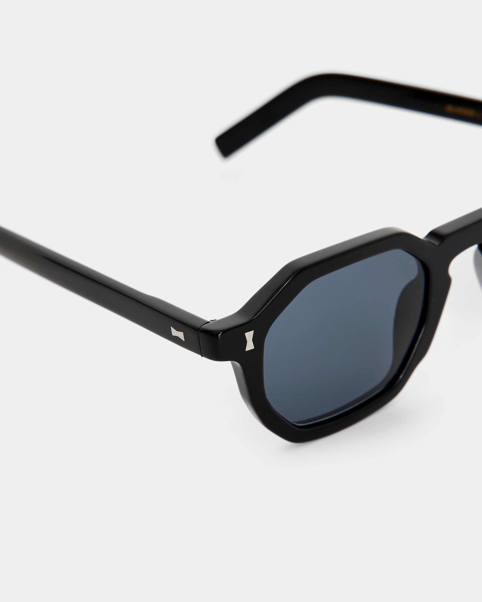 CUBITTS x marka Belvedere, Black