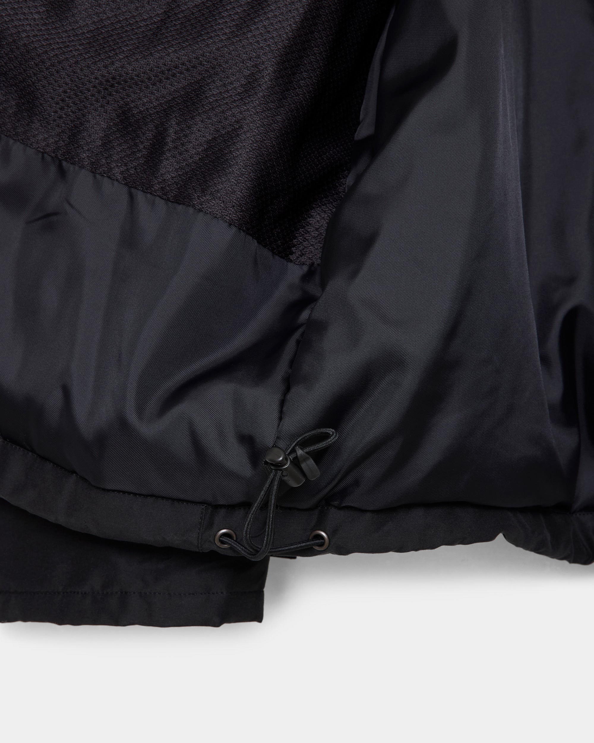 オーガニックコットンブラタクシルク高密度タイプライター / パフドECWCSジャケット, Black