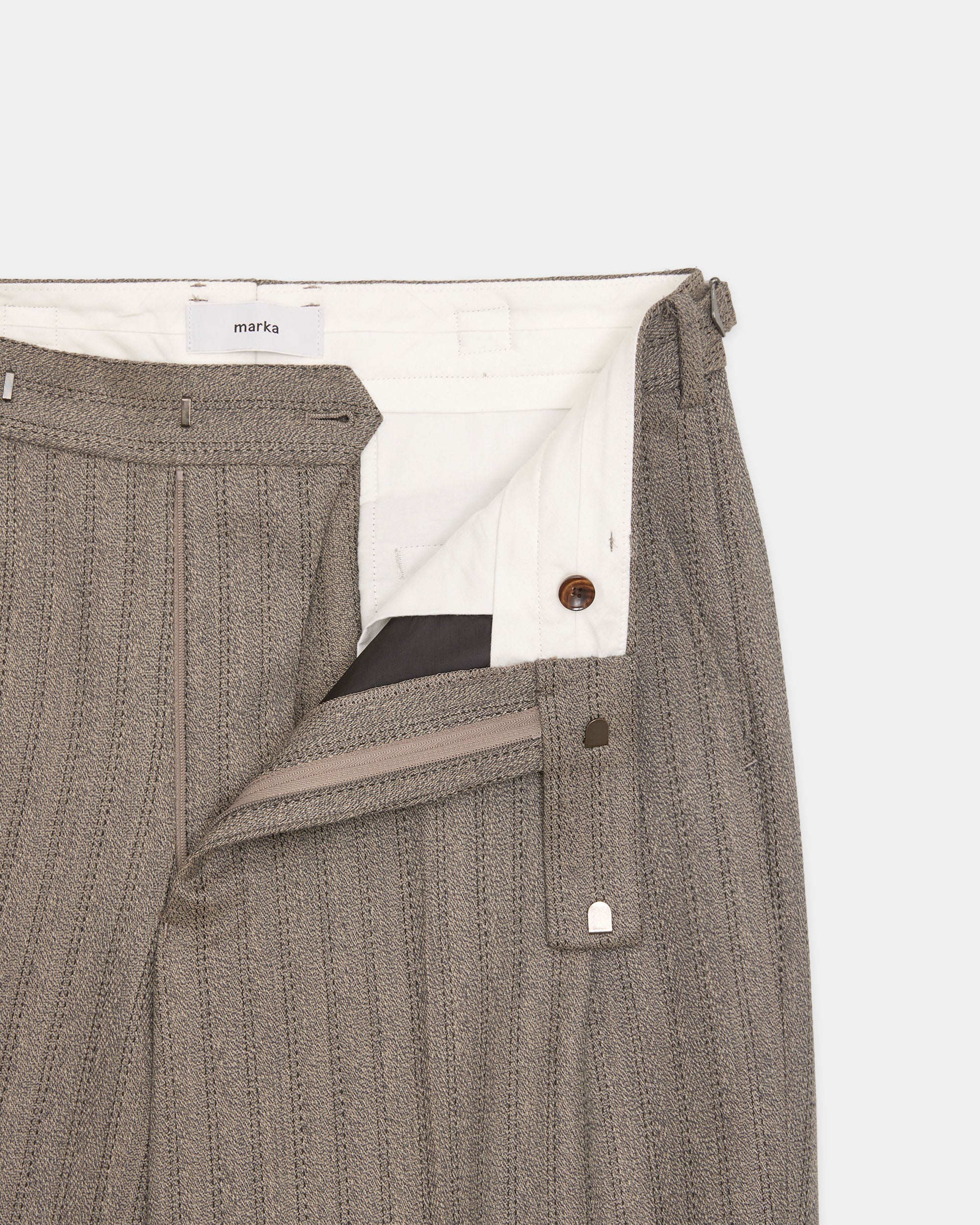 Organic Wool Twisted Melange Herringbone / Single Pleat Wide Trousers, Greige